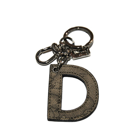 Porta Chiavi Ciondolo Charm Lettera D Alviero Martini 1^ Classe Geo Tortora P00D61300590 | Valigeria.it