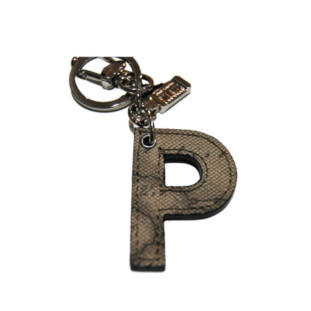 Porta Chiavi Ciondolo Charm Lettera P Alviero Martini 1^ Classe Geo Tortora P00P61300590 | Valigeria.it
