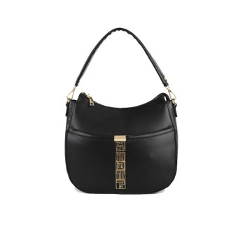 Borsa Donna Tracolla con Patta Calipso YNot Black  Valigeria.it