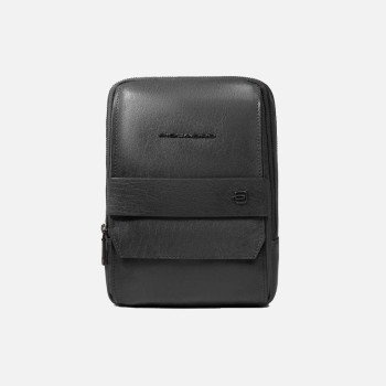 Borsello tozzo con tasca davanti piccolo porta ipad mini Piquadro Solm Nero