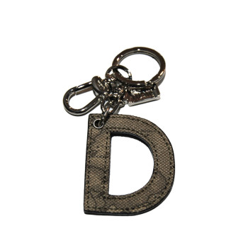 Porta Chiavi Ciondolo Charm Lettera D Alviero Martini 1^ Classe Geo Tortora P00D61300590 | Valigeria.it