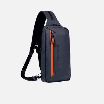 Borsello monospalla porta ipad con protezione Piquadro Corner 2.0 Blu